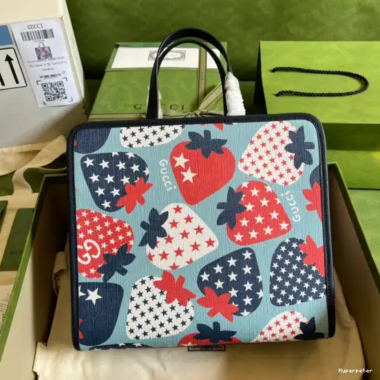 GUCCI star bag strawberry Children's tote 0612